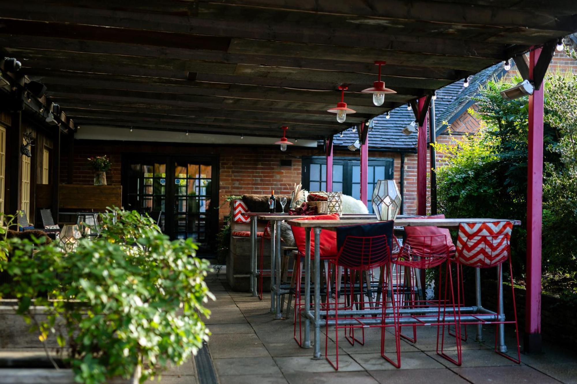 The Huntsman Of Brockenhurst Hotel Exterior photo